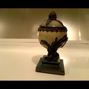 😊Shelf or table decoration or jewelry holder, 7 1/2” tall by Dolgencorp, Inc.